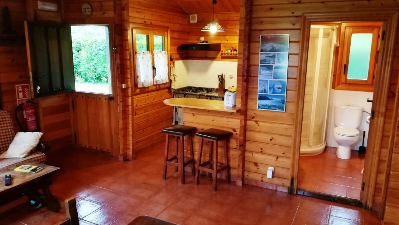 Apartamentos El Cueto Oviñana Екстериор снимка